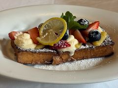 -LESCEDARS  Bistro香柏树(外滩店)