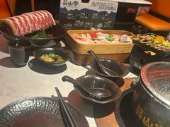 -芸山季·云南山珍菌火锅(人民广场来福士店)