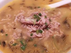 秘制酸汤肥牛-鹿港小镇(中关村店)