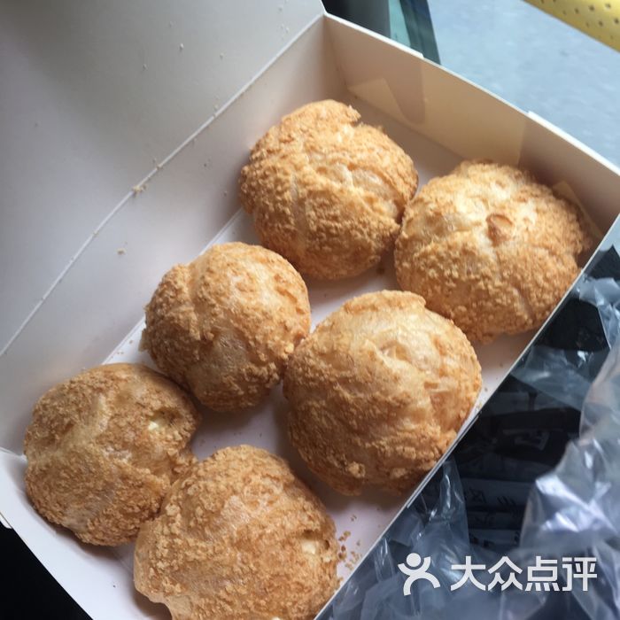 老香港手工蛋糕香草脆皮泡芙图片-北京面包甜点-大众点评网