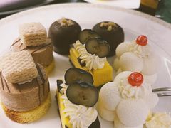 -东湖宾馆金玫瑰酒吧