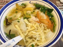 -长人馄饨铺(解放街店)