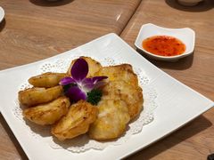 香煎墨鱼饼-香港深井掂檔烧鹅茶餐厅(海韵城店)