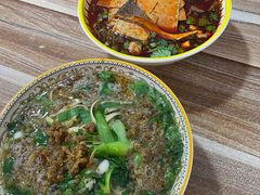 -老字号杨坡红油米线腊汁肉夹馍(东四道巷店)