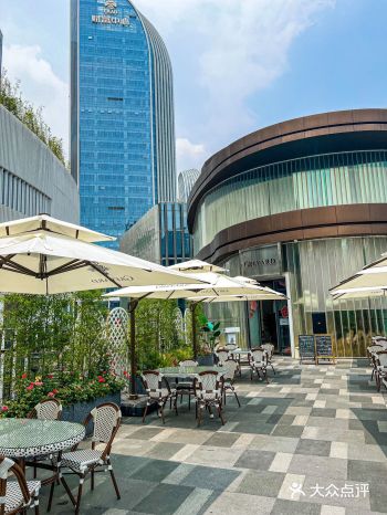 与精致的灰院,来一场美食的约会