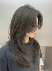 -妃格美发沙龙·烫发·染发