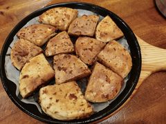 料理烤特色火烧-老东镇啤酒屋海鲜加工·蒸汽海鲜·海鲜烧烤(台东店)