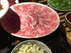 -二荆条·蜀鲜汇城市森林火锅