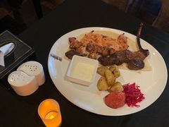 -Efes Turkish & Mediterranean Cuisine 艾菲斯餐厅(陆家嘴店)