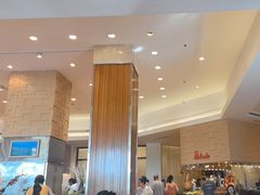 -亚龙湾希尔顿自助餐厅·海鲜·烧烤·沙滩BBQ·现场乐队
