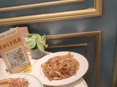 牛肉炒河粉-新雅粤菜馆(南京东路店)