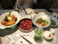 -雀蓝川菜(奥体广场店)