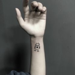 -刺客纹画纹身·洗纹身·穿孔饰品