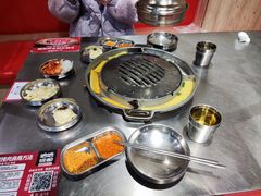-哈哈碳都·牛肋条无限自助烤肉(台江万达店)