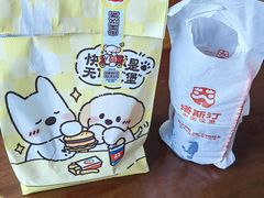 -塔斯汀中国汉堡(江大南路店)