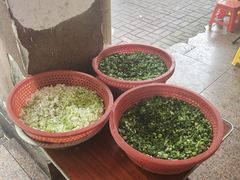 -建国蚵煎蚵面