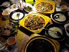 -多嘴肉蟹煲(万达店)