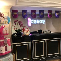 -孔雀手美甲美睫护理