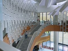 -广州市白云区图书馆