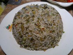 酸菜炒饭-蛙蛙叫干锅年代(簋街总店)