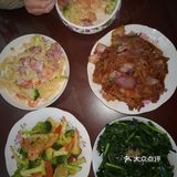 实际想吃奶油培根意面的，无奈家里只有通心粉了