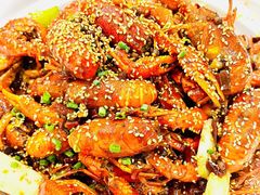 -肥肥虾庄·金牌油焖大虾(汉口城市广场店)