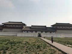 南阙台-汉景帝阳陵博物院
