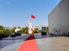 -李自健美术馆