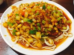 家常拉条子-阿拉木汗餐厅(山大路店)