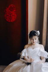 -AMOR艾沫婚纱奢品荟(设计师勒泰店)