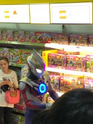 -玩具反斗城(正大广场店)
