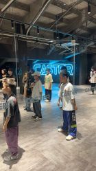 -CASTER跳舞俱乐部