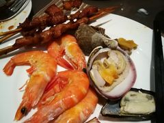 -飨食汇全日制餐厅·昆山皇冠假日酒店(九方店)