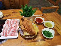 -风情丽江斑鱼火锅(孙家沟西南路80号店)