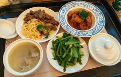 -金芙美月子中心(财富别墅店)