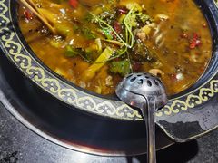 -符缸酸菜鸡(华阳店)