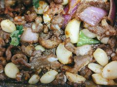 -老东镇啤酒屋海鲜加工·蒸汽海鲜·海鲜烧烤(台东店)