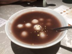 细沙小圆子-松鹤面馆·古法焖肉面(观前店)