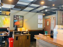 大堂-星巴克(无锡高铁站店)