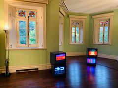 -Nathalie Djurberg与Hans Berg“牛皮纸包裹的月亮”-Prada荣宅当季展览