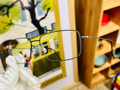 -目艮眼镜SHOWROOM(品牌集合店)