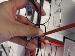 -罗伯特眼镜·蔡司官方授权(前海桂湾店)