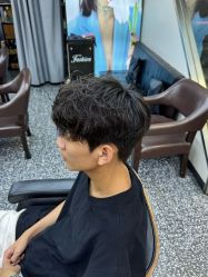 -藤野造型专业烫染接发