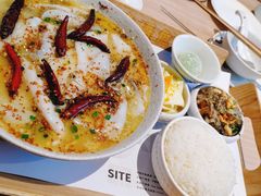 -渔语鱼酸菜鱼新川菜(万象城店)