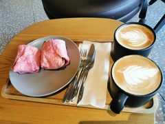 -星巴克臻选(上海合生汇1F店)