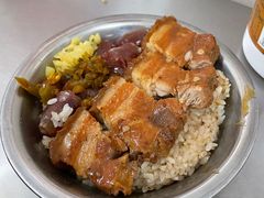-梁阿婆廿年老牌扣肉糯米饭