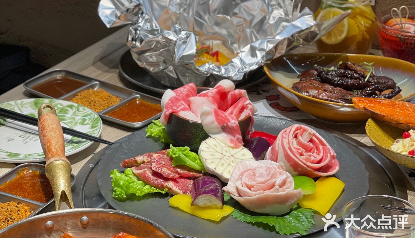 哈尔滨中央大街新晋网红烤肉店🥩人均80吃饱饱
