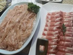 -尚尚仙·酸汤猪手·猪肚鸡火锅(华联万柳购物中心店)