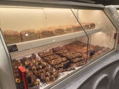 -HOT CRUSH趁热集合·现烤面包(环球港店)