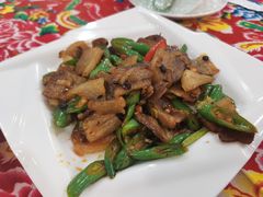 农家小炒肉-九妹农家大铁锅东北菜(江湾店)
